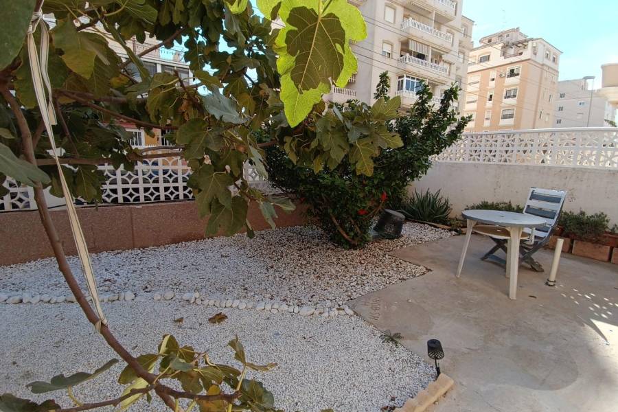 Venta - Apartamento - Nueva Torrevieja - Torrevieja