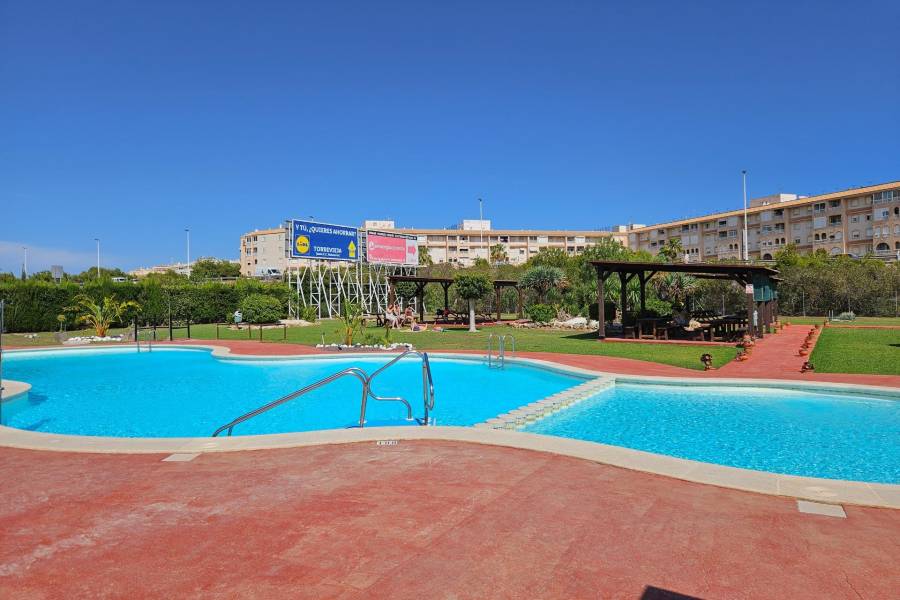 Venta - Bungalow Planta Alta - Centro - Torrevieja