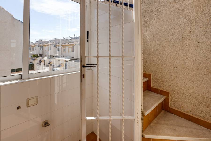Venta - Bungalow Planta Alta - Centro - Torrevieja