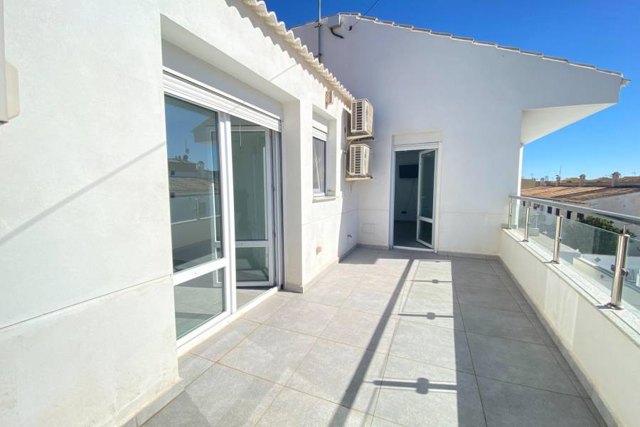 Venta - Villa de Lujo - Aldea del mar - Torrevieja