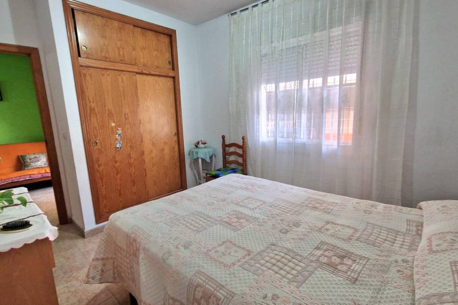 Sale - Apartment - Centro - Torrevieja