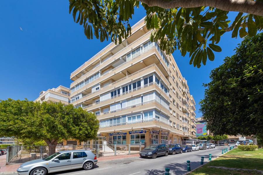 Venta - Apartamento - Puerto - Torrevieja