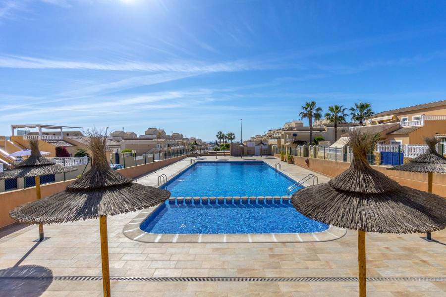 Venta - Ático - Urbanización Perla del Mar - Orihuela