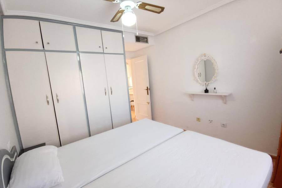 Venta - Apartamento - Nueva Torrevieja - Torrevieja