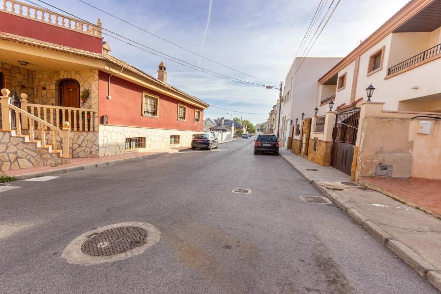 Sale - House - Arneva - Orihuela