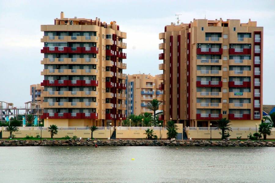 Venta - Apartamento - LA MANGA - La Manga del Mar Menor