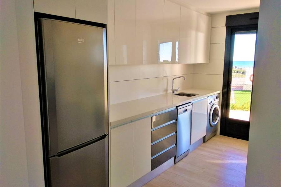 Venta - Apartamento - La Mata - Torrevieja