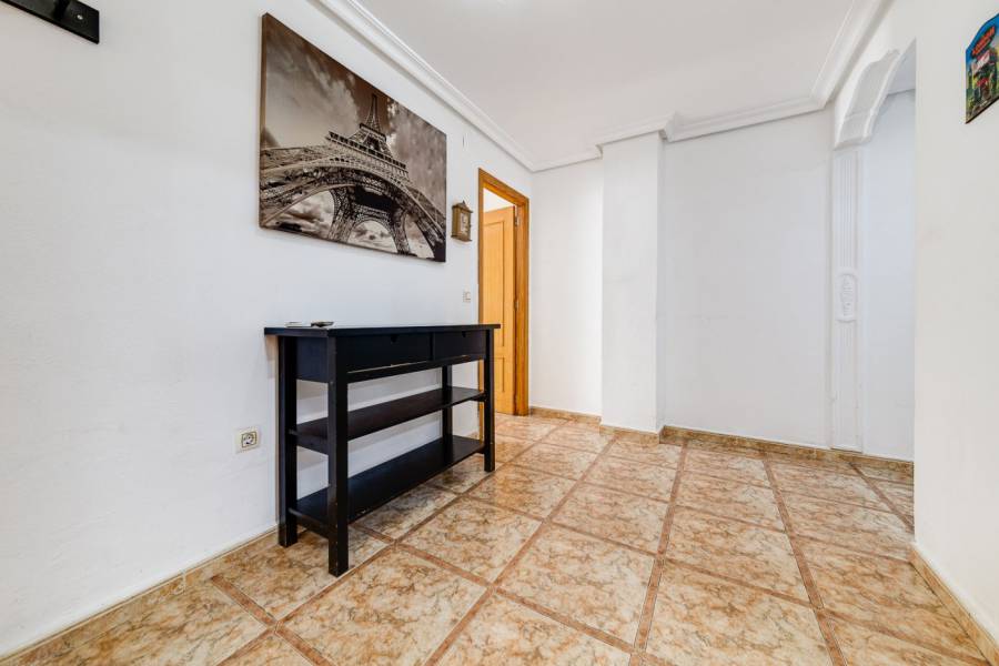 Sale - Apartment - Centro - Torrevieja