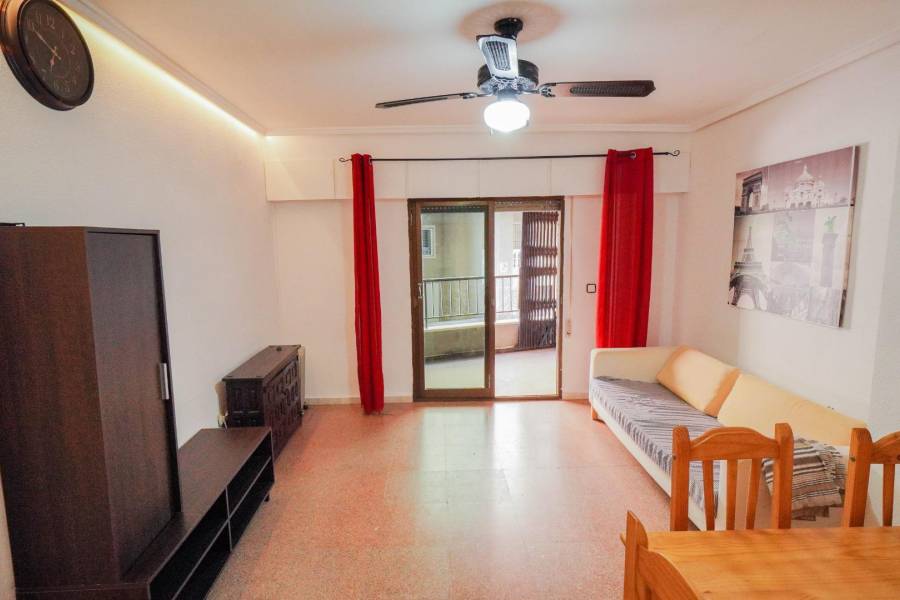 Sale - Apartment - Playa de los locos - Torrevieja