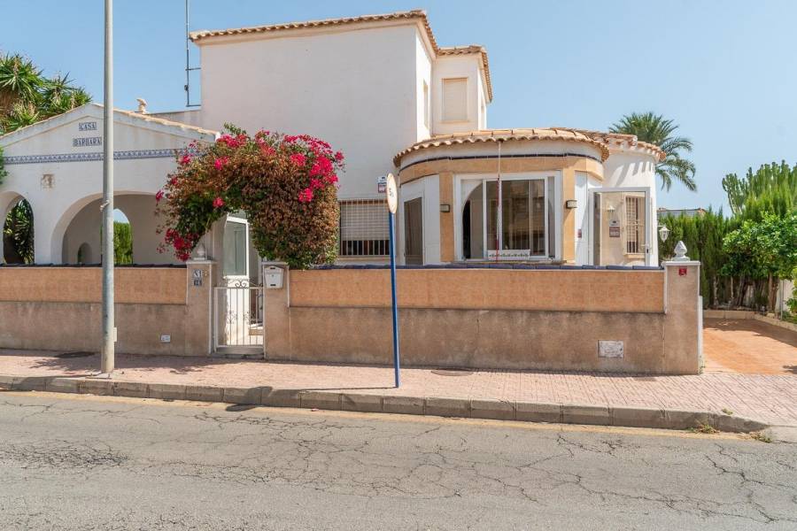 Venta - Chalet - La Florida - Orihuela Costa