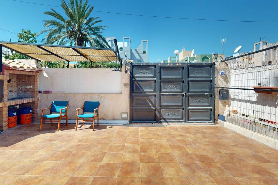 Venta - Casa Tipo Dúplex - Torretas - Torrevieja