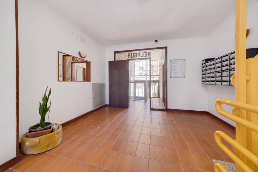 Venta - Apartamento - Puerto - Torrevieja