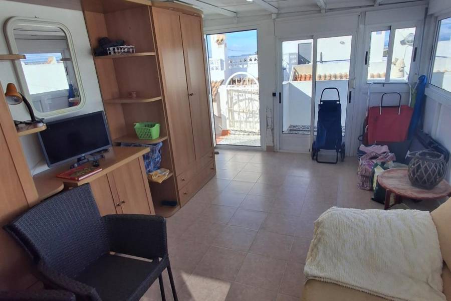 Venta - Apartamento - La Mata - Torrevieja