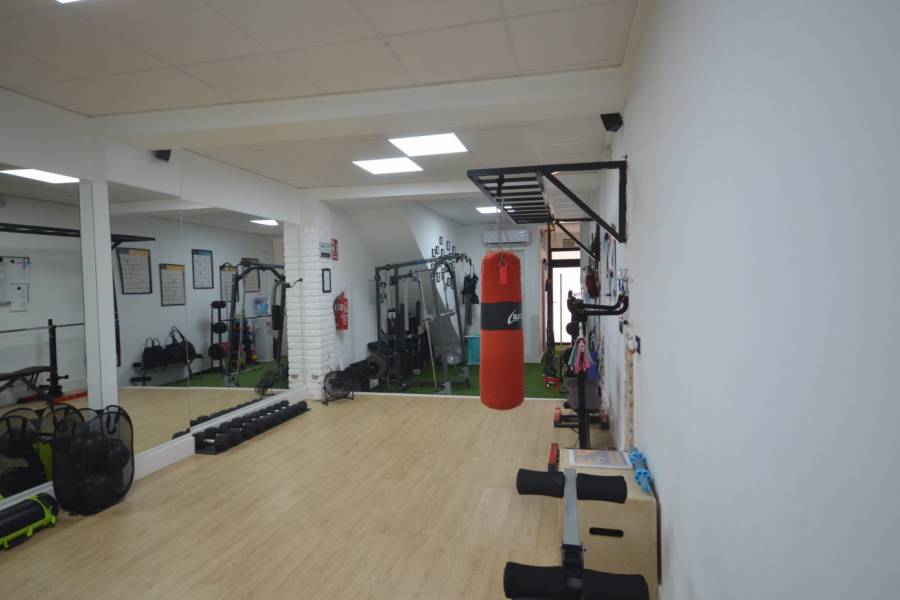 Venta - Casa de Pueblo - Centro - Torrevieja