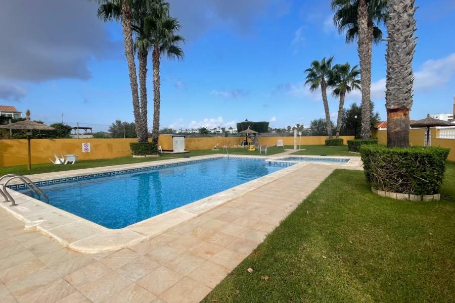 Venta - Adosado - Lomas de Cabo Roig - Orihuela Costa