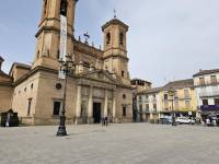 https://fotos15.apinmo.com/9551/21378432/8-15.jpg