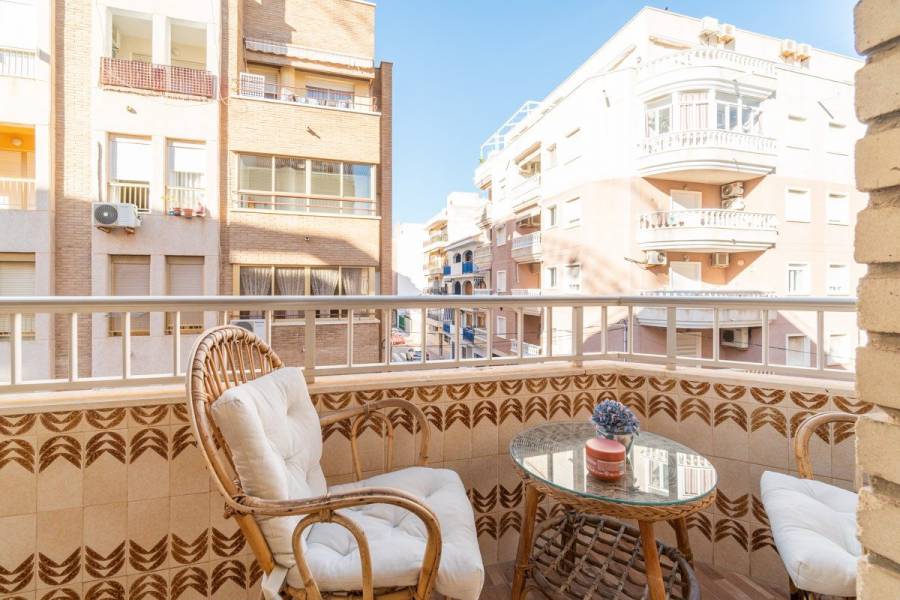 Vente - Appartement - Playa del cura - Torrevieja