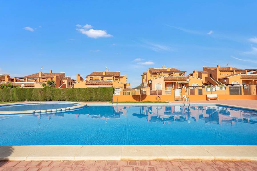 Vente - Bungalow Étage Bas - Torrejón - Torrevieja