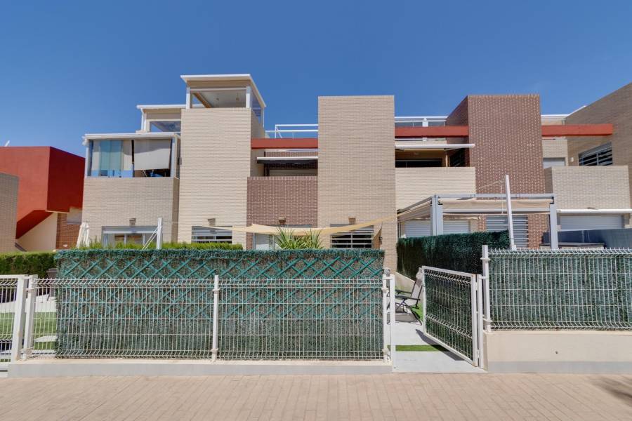 Venta - Bungalow Planta Baja - Sector 25 - Torrevieja