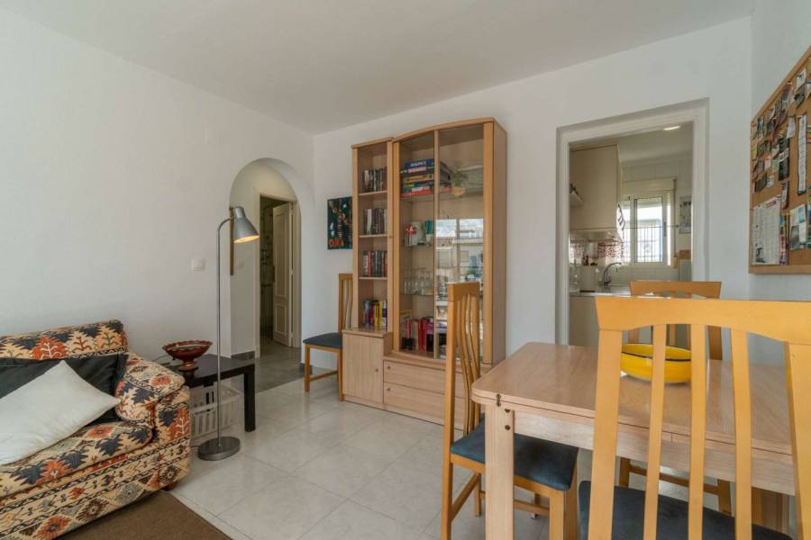 Sale - Apartment - Lago jardin - Torrevieja