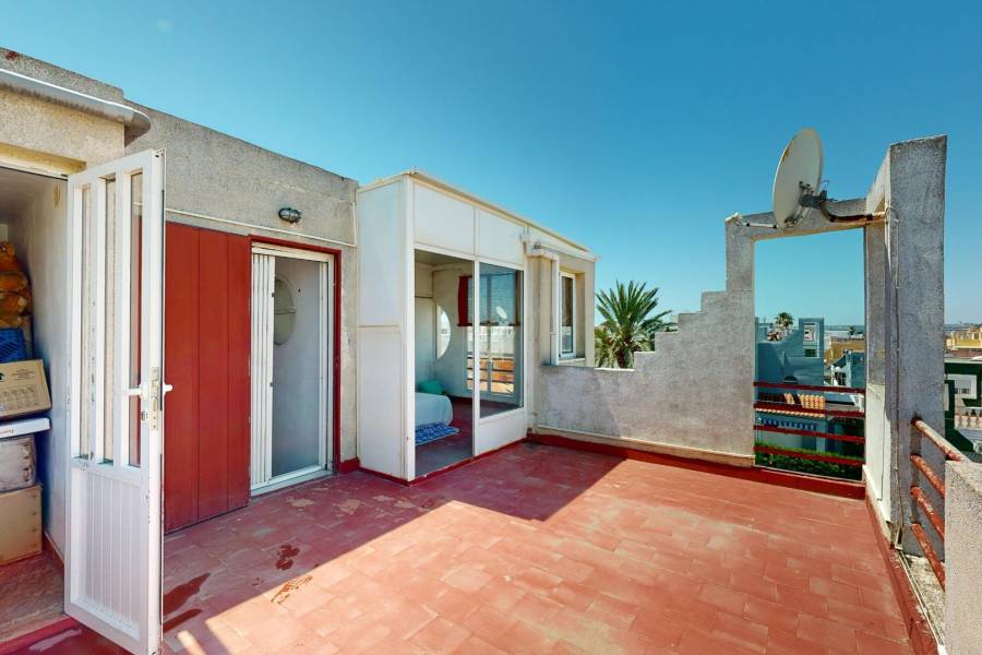 Venta - Casa Tipo Dúplex - Torretas - Torrevieja