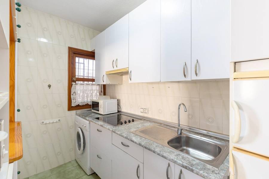 Venta - Apartamento - La Mata - Torrevieja