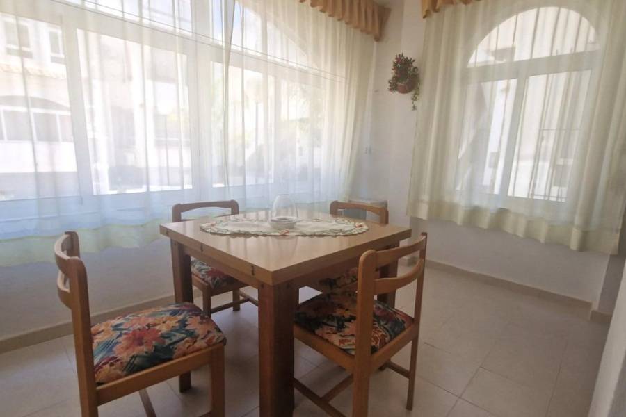 Sale - Ground floor apartment - La veleta - Torrevieja