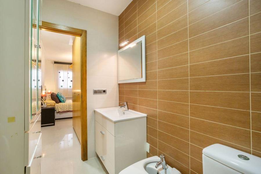 Sale - Apartment - La Mata - Torrevieja