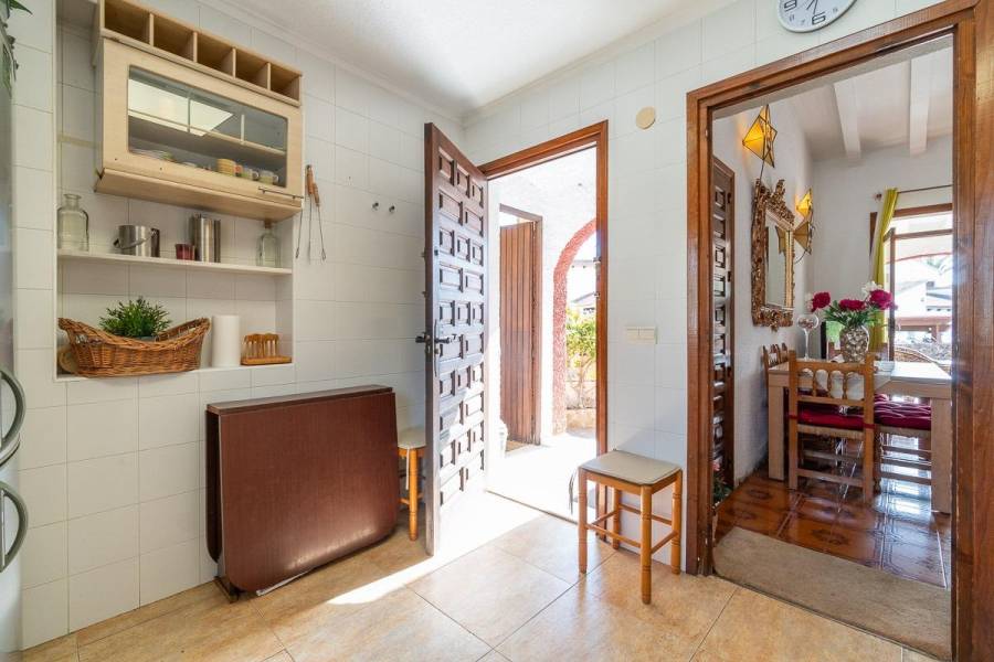 Venta - Chalet - Punta Prima - Orihuela Costa