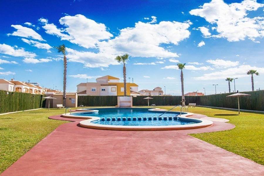 Vente - Bungalow Étage Bas - Torretas - Torrevieja