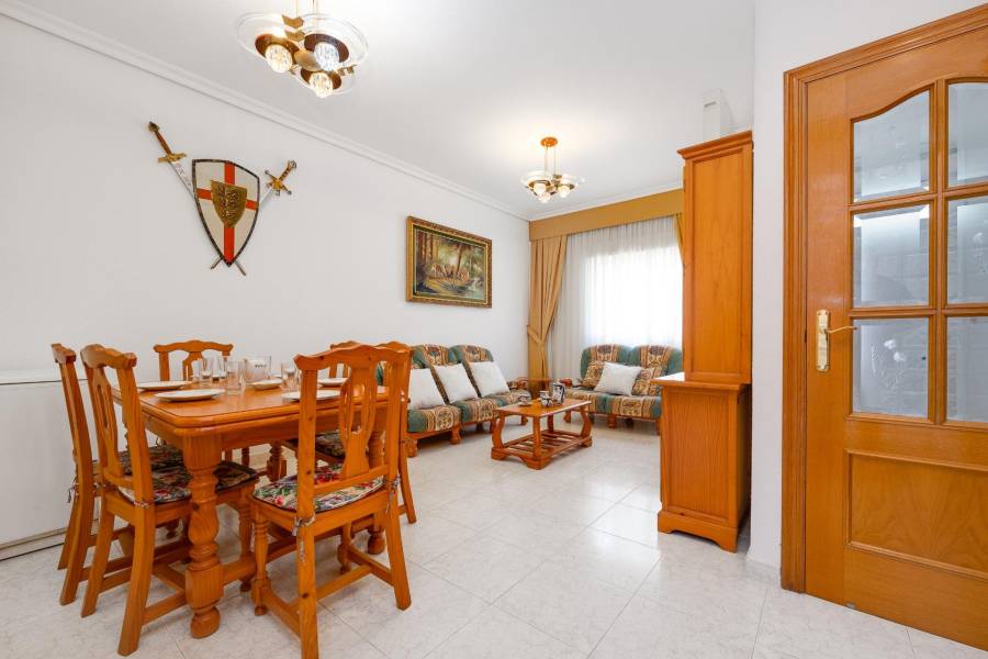 Maison mitoyenne - Vente - Paseo maritimo - Torrevieja