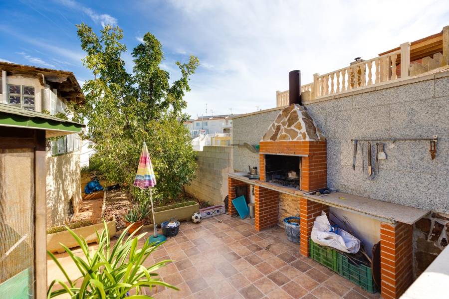 Venta - Chalet - Los balcones - Torrevieja