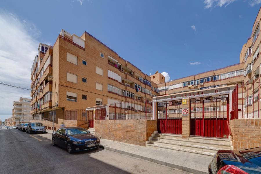 Sale - Apartment - Playa de los locos - Torrevieja