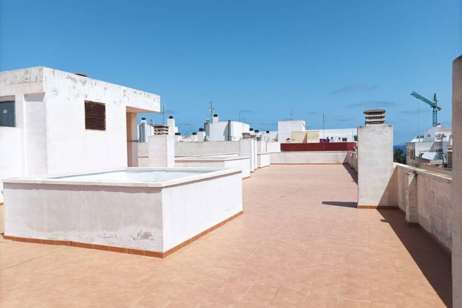 Sale - Apartment - Playa de los locos - Torrevieja