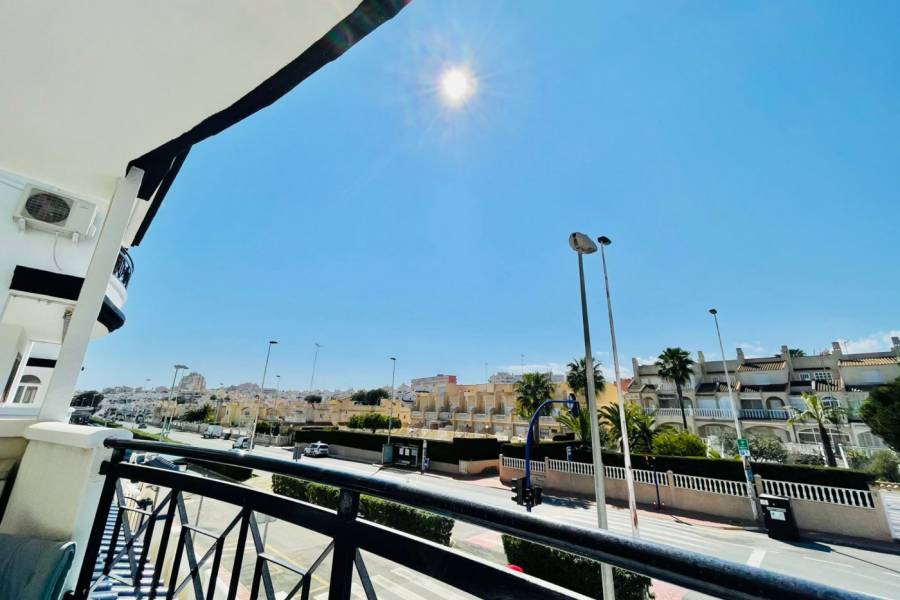 Sale - Apartment - La Mata - Torrevieja
