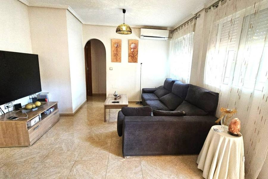 Vente - Maison mitoyenne - Sector 25 - Torrevieja