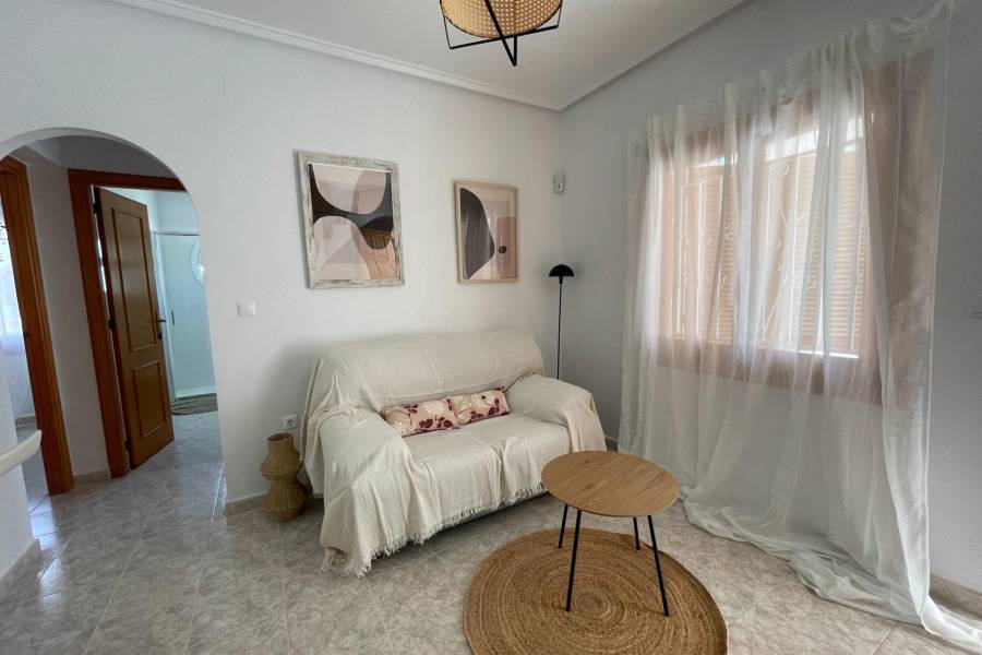 Sale - Terraced house - Los altos - Torrevieja