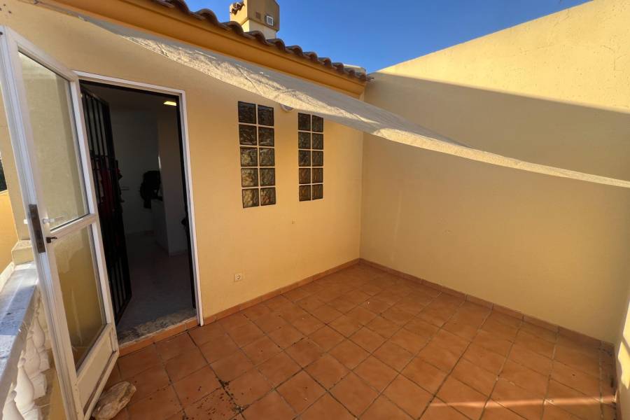 Venta - Chalet - Aguas Nuevas - Torrevieja