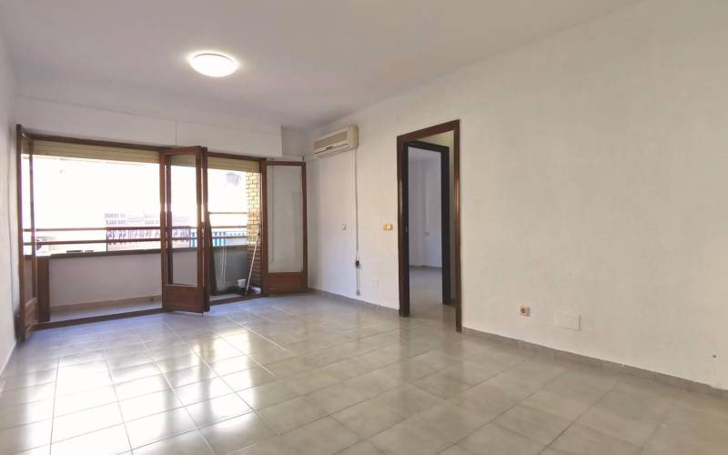 Apartamento - Sale - Estacion de autobuses - Torrevieja