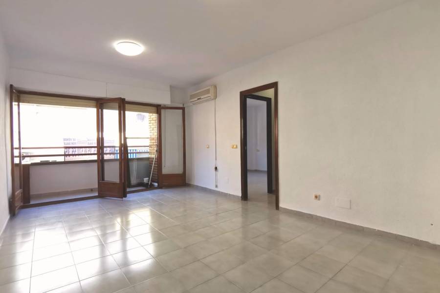 Venta - Apartamento - Estacion de autobuses - Torrevieja