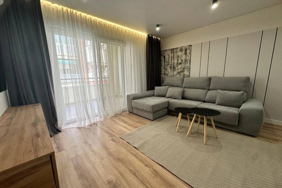 Venta - Apartamento - Estacion de autobuses - Torrevieja