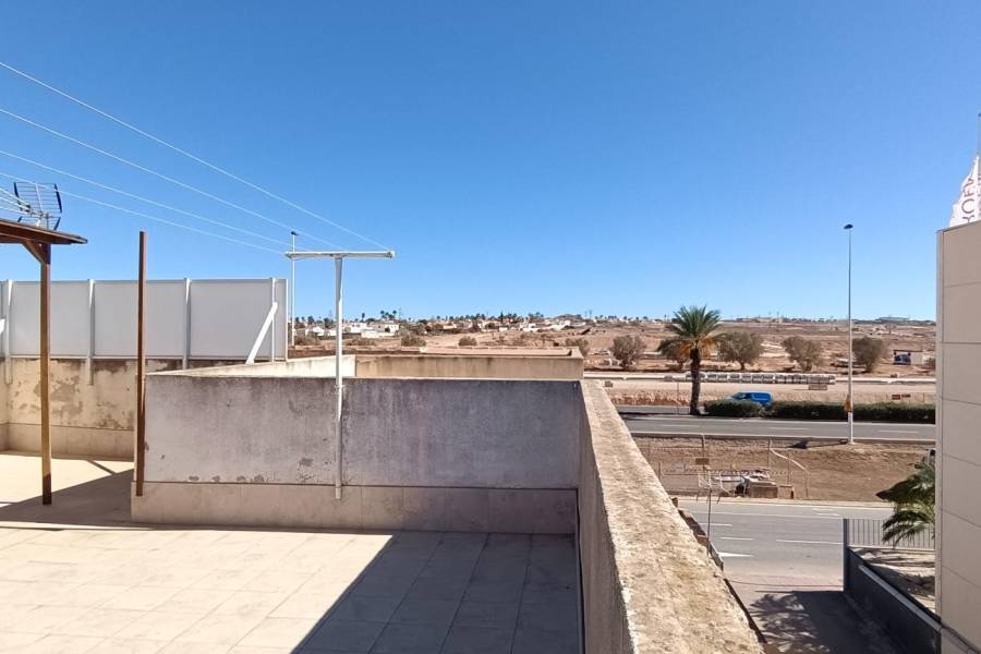 Venta - Bungalow Planta Alta - La Siesta - El Salado - Torreta - Torrevieja