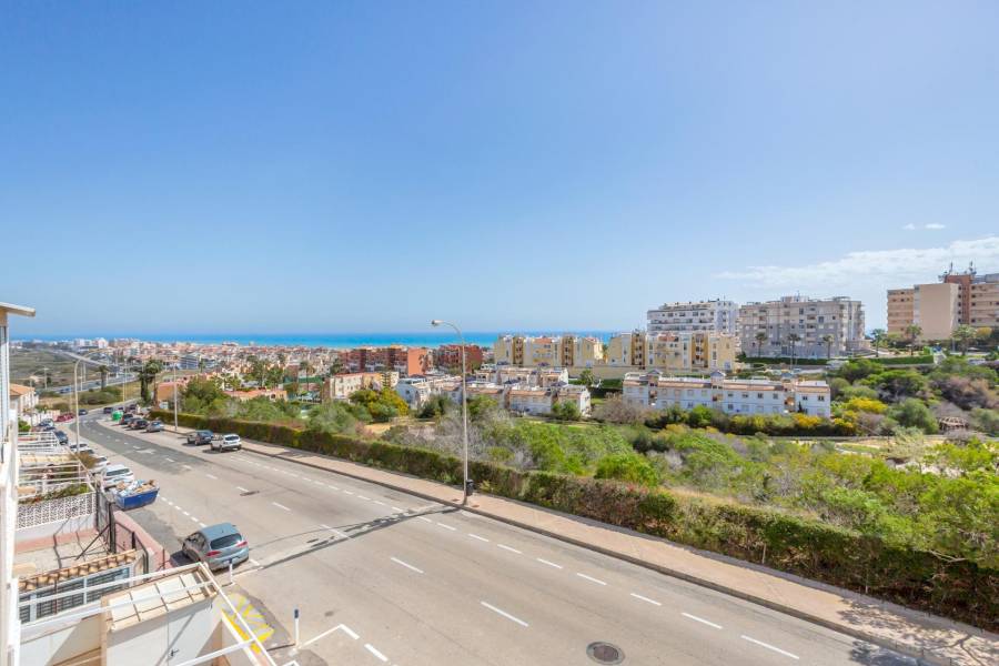 Venta - Apartamento - La Mata - Torrevieja