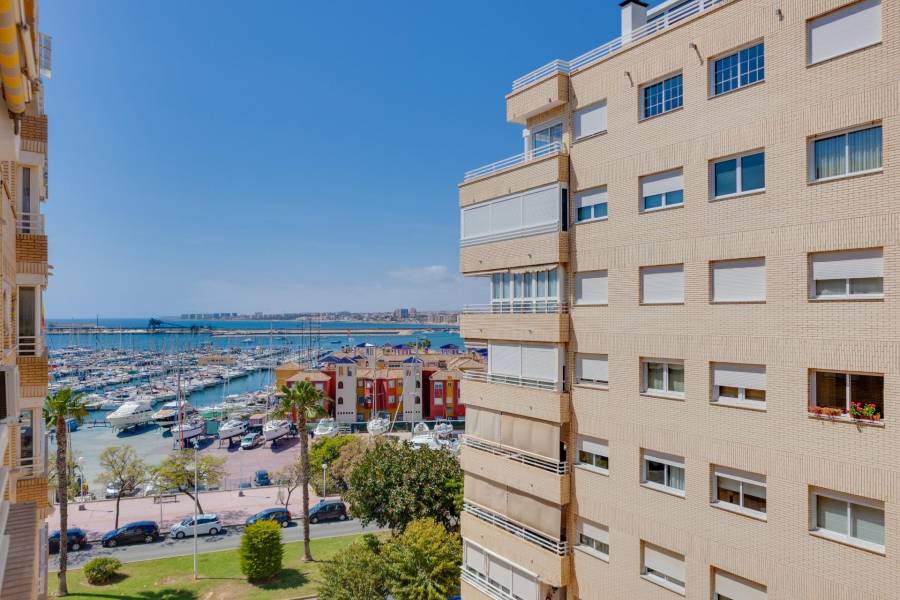 Venta - Apartamento - Puerto - Torrevieja