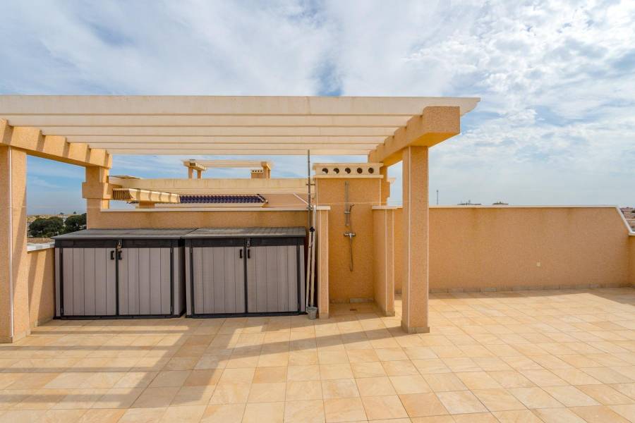 Sale - Semi-detached house - Los altos - Torrevieja