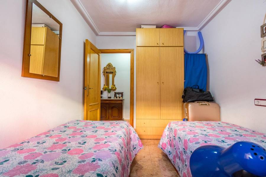 Venta - Apartamento - Estacion de autobuses - Torrevieja