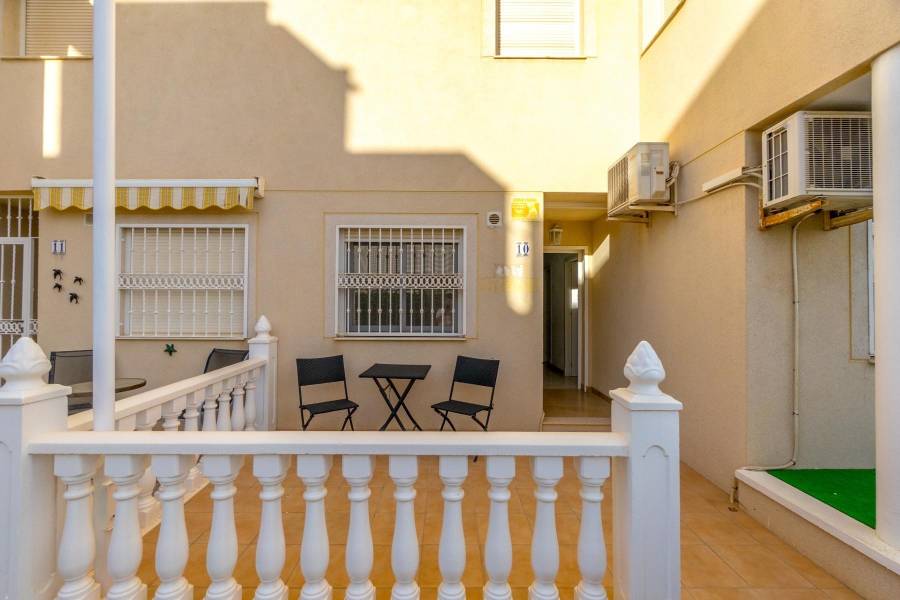 Venta - Apartamento - Las Mimosas - Orihuela Costa