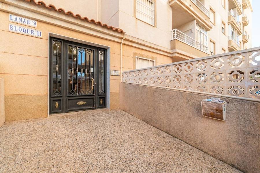 Venta - Apartamento - Nueva Torrevieja - Torrevieja