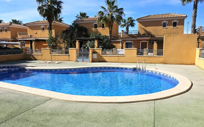 Adosado - Venta - Sector 25 - Torrevieja