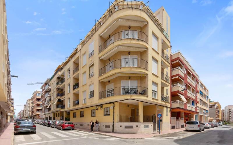 Apartamento - Sale - Estacion de autobuses - Torrevieja